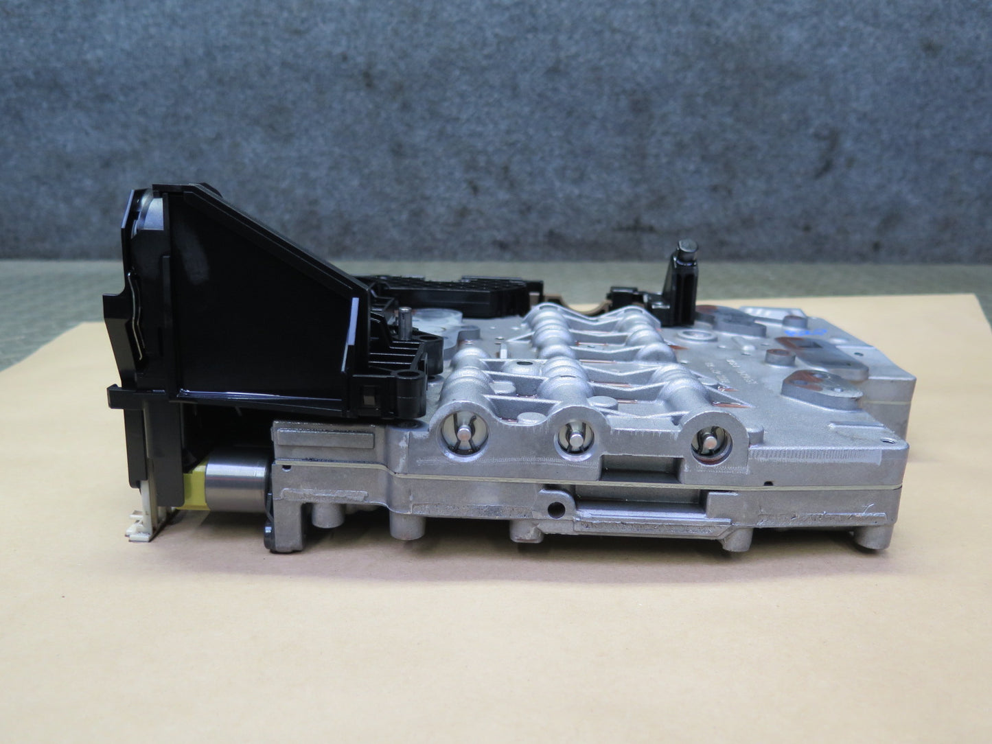 06-08 BMW E85 Z4 3.0L 6HP-19Z Automatic Transmission Valve Body Mechatronic OEM