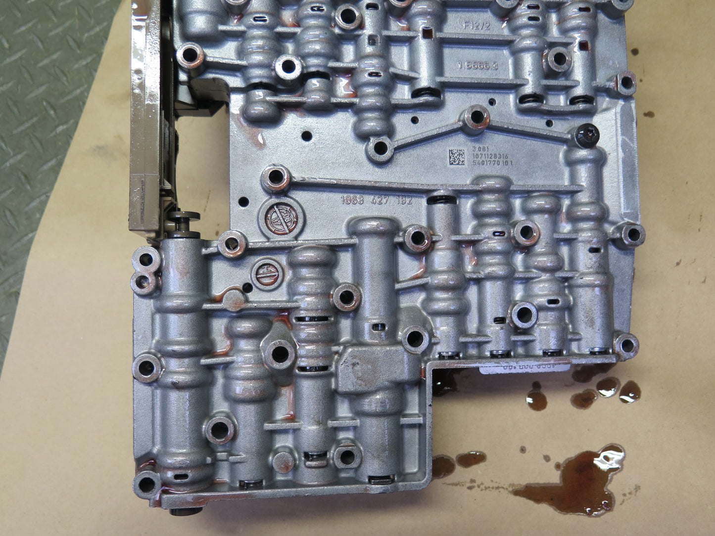 06-08 BMW E85 Z4 3.0L 6HP-19Z Automatic Transmission Valve Body Mechatronic OEM