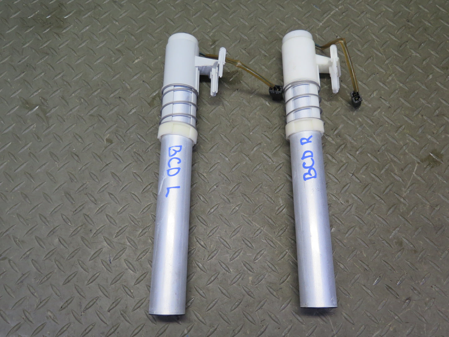 2006-2012 Bentley Flying Spur 6.0L Engine Left & Right Side Fuel Pump Assembly
