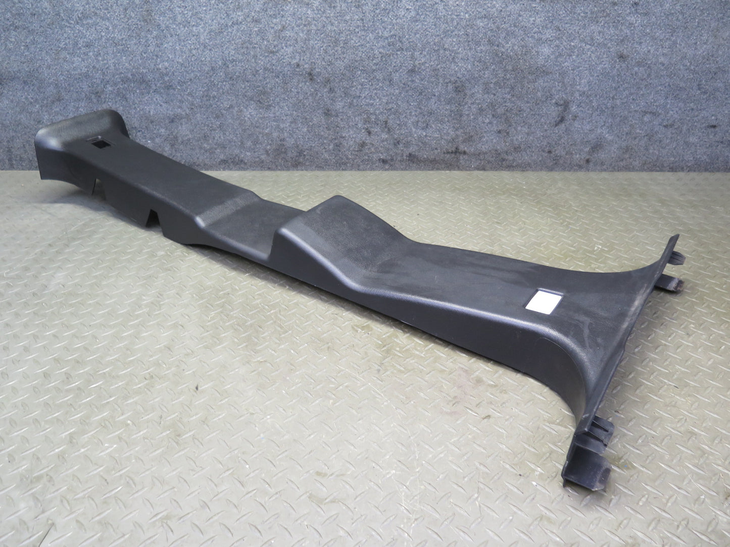 2003-2007 Hummer H2 Left & Right Interior B Pillar Trim Cover Panel Set of 2
