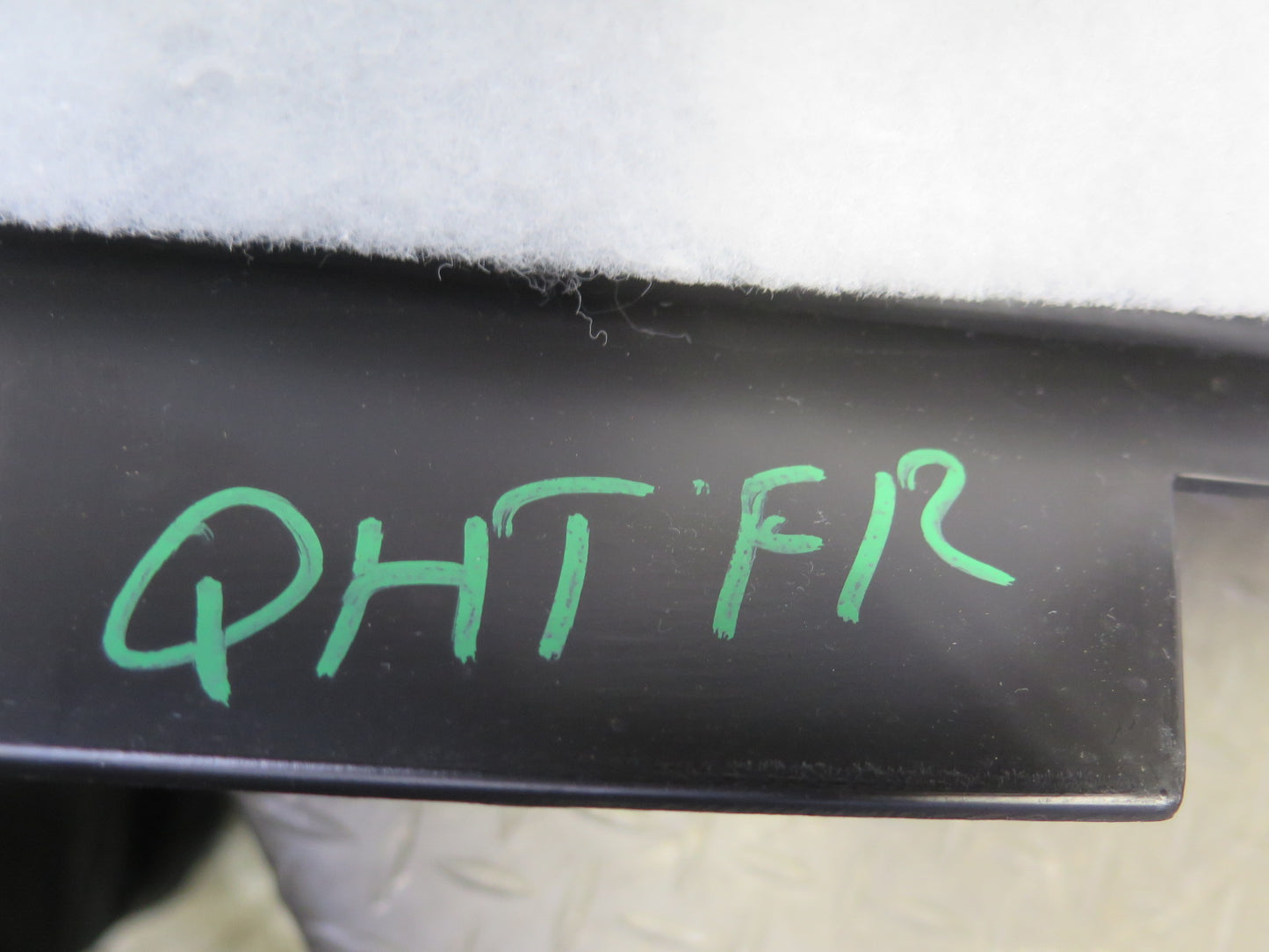 2003-2007 Hummer H2 Left & Right Interior B Pillar Trim Cover Panel Set of 2