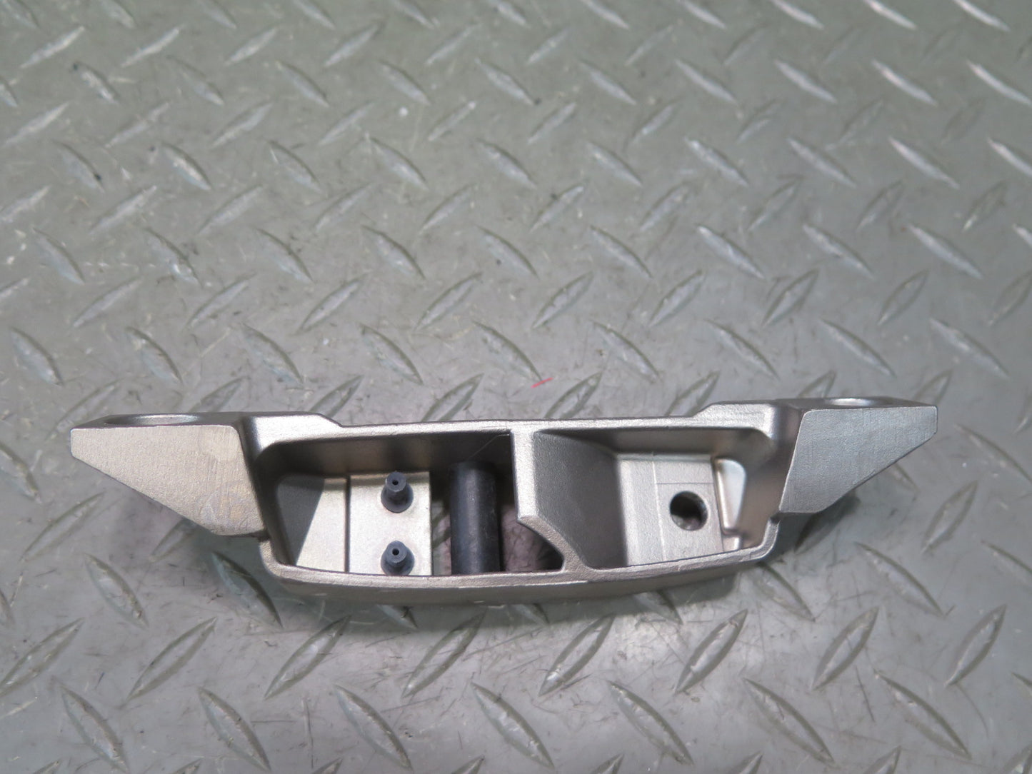 03-08 BMW E85 Z4 Set of 2 Left & Right Soft TOP Lock Striker Latch OEM