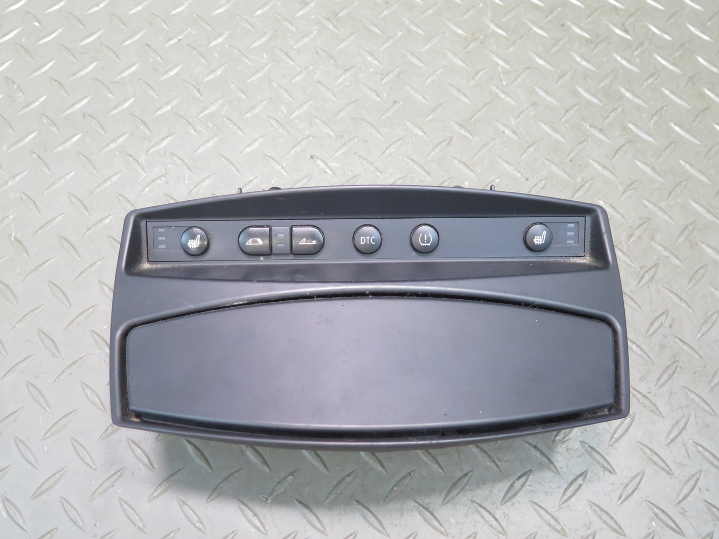 06-08 BMW E85 Z4 Roadster Dash Center Console Ash Tray Button Switch Panel OEM