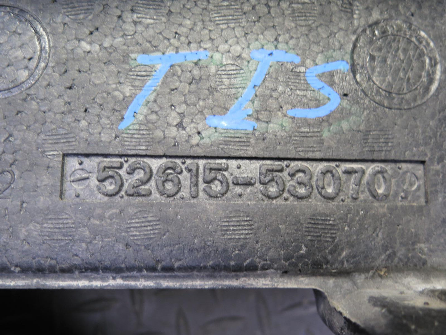 08-09 Lexus Is-f Rear Bumper Foam Absorber 52615-53070 OEM
