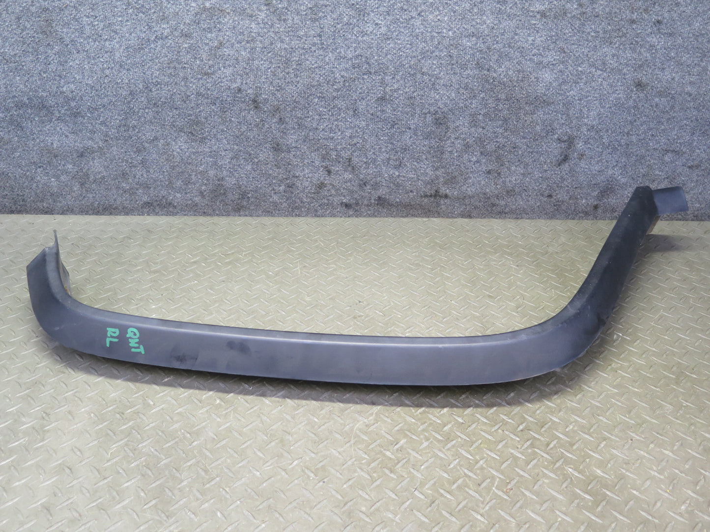 2003-2009 Hummer H2 Rear Left & Right Fender Flare Wheel Arch Molding Set of 2