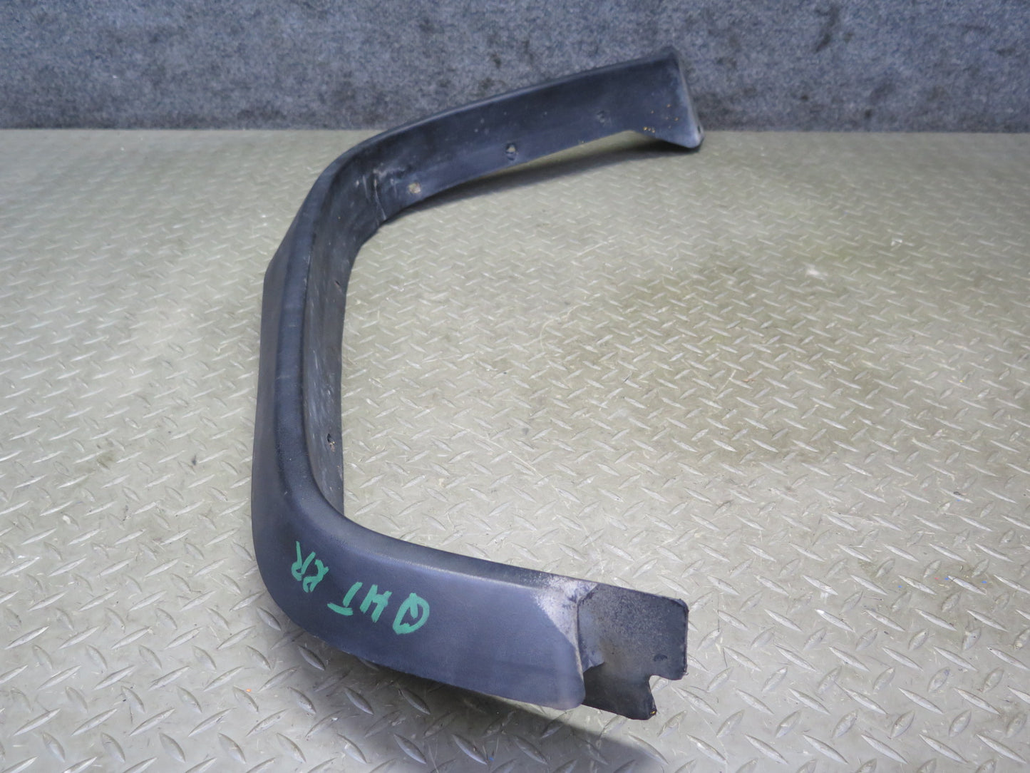 2003-2009 Hummer H2 Rear Left & Right Fender Flare Wheel Arch Molding Set of 2