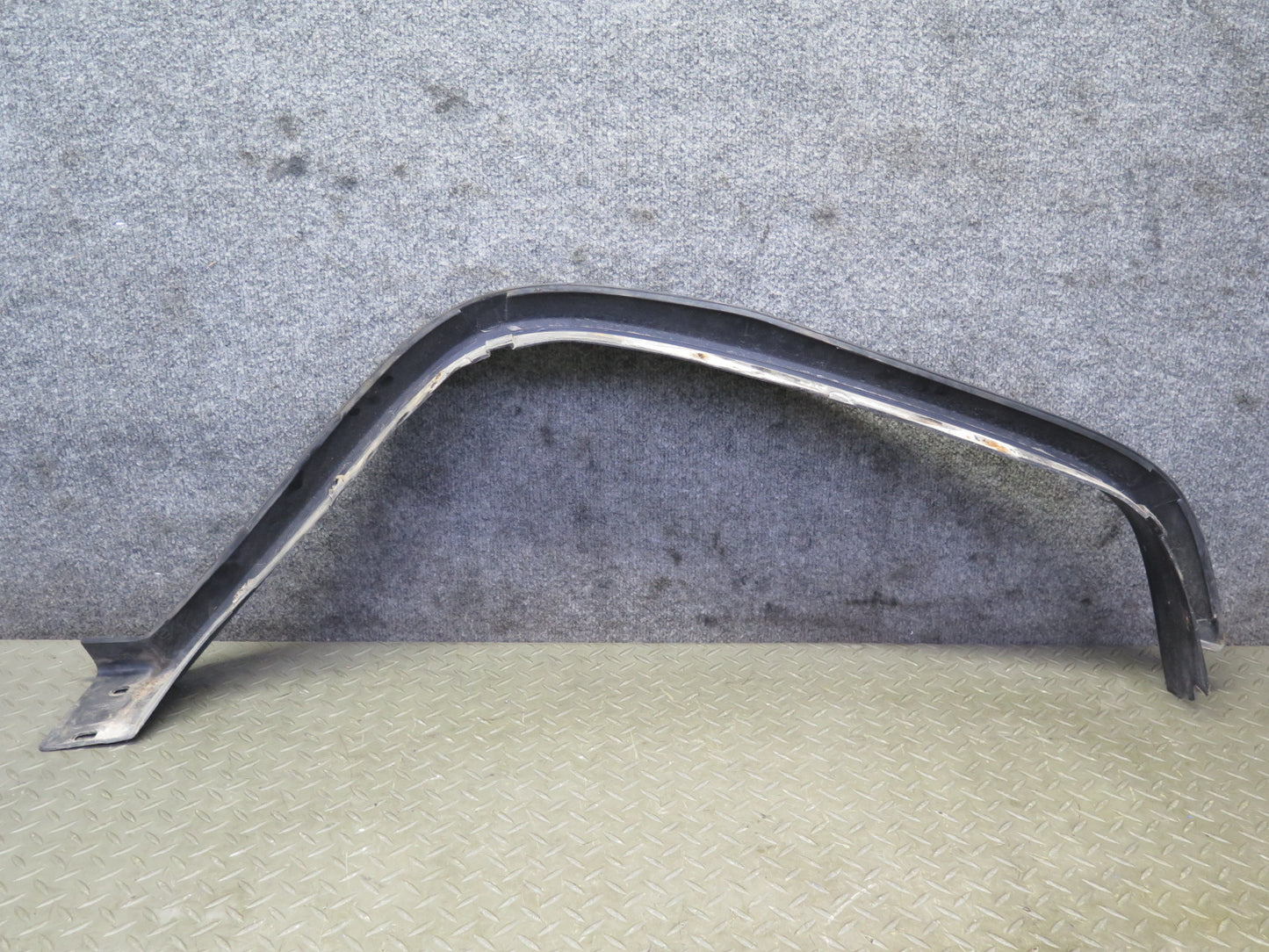 2003-2009 Hummer H2 Rear Left & Right Fender Flare Wheel Arch Molding Set of 2