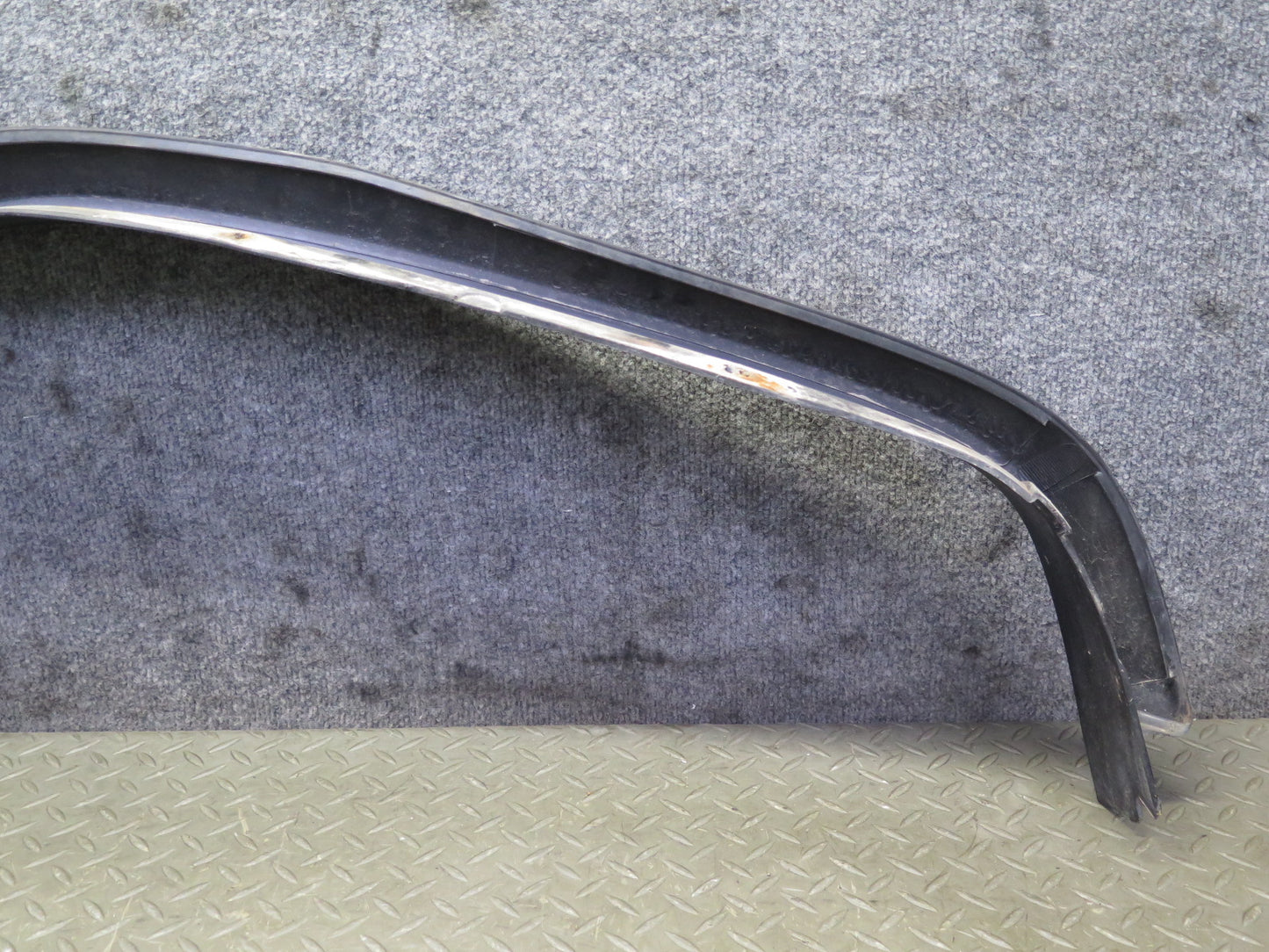 2003-2009 Hummer H2 Rear Left & Right Fender Flare Wheel Arch Molding Set of 2