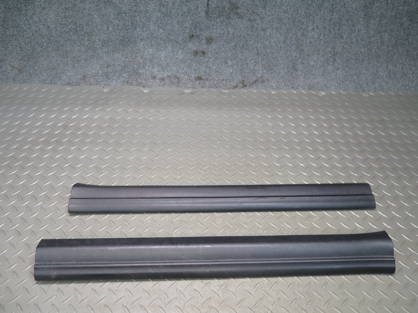 03-08 BMW E85 Z4 Set of 2 Left & Right Door Scuff Sill Plate Trim Cover OEM