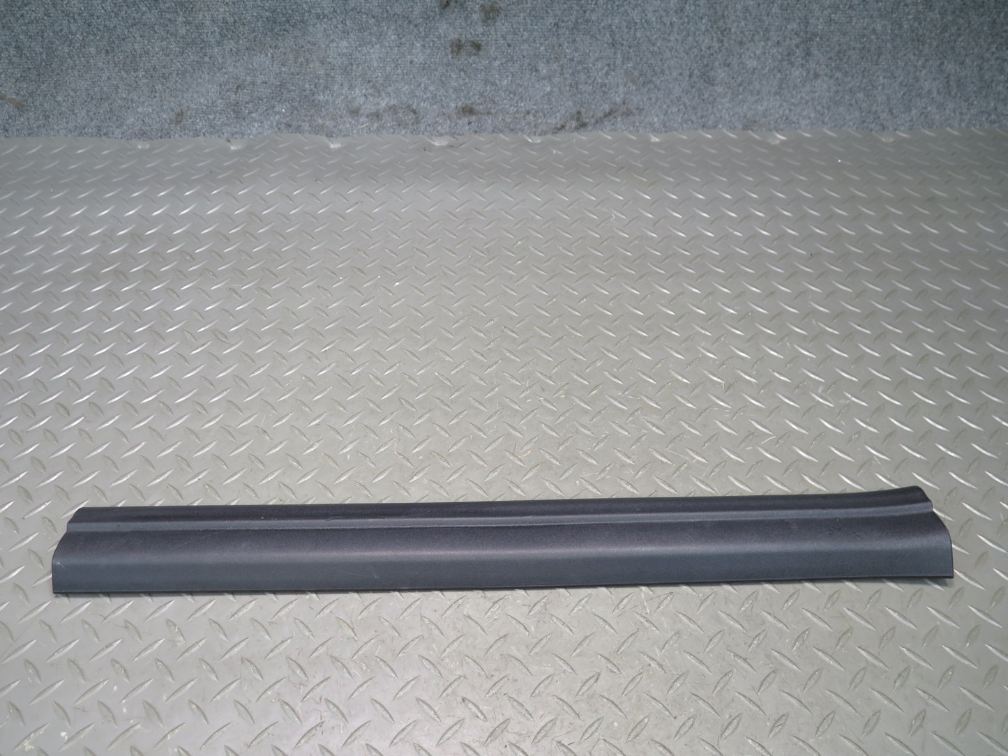 03-08 BMW E85 Z4 Set of 2 Left & Right Door Scuff Sill Plate Trim Cover OEM