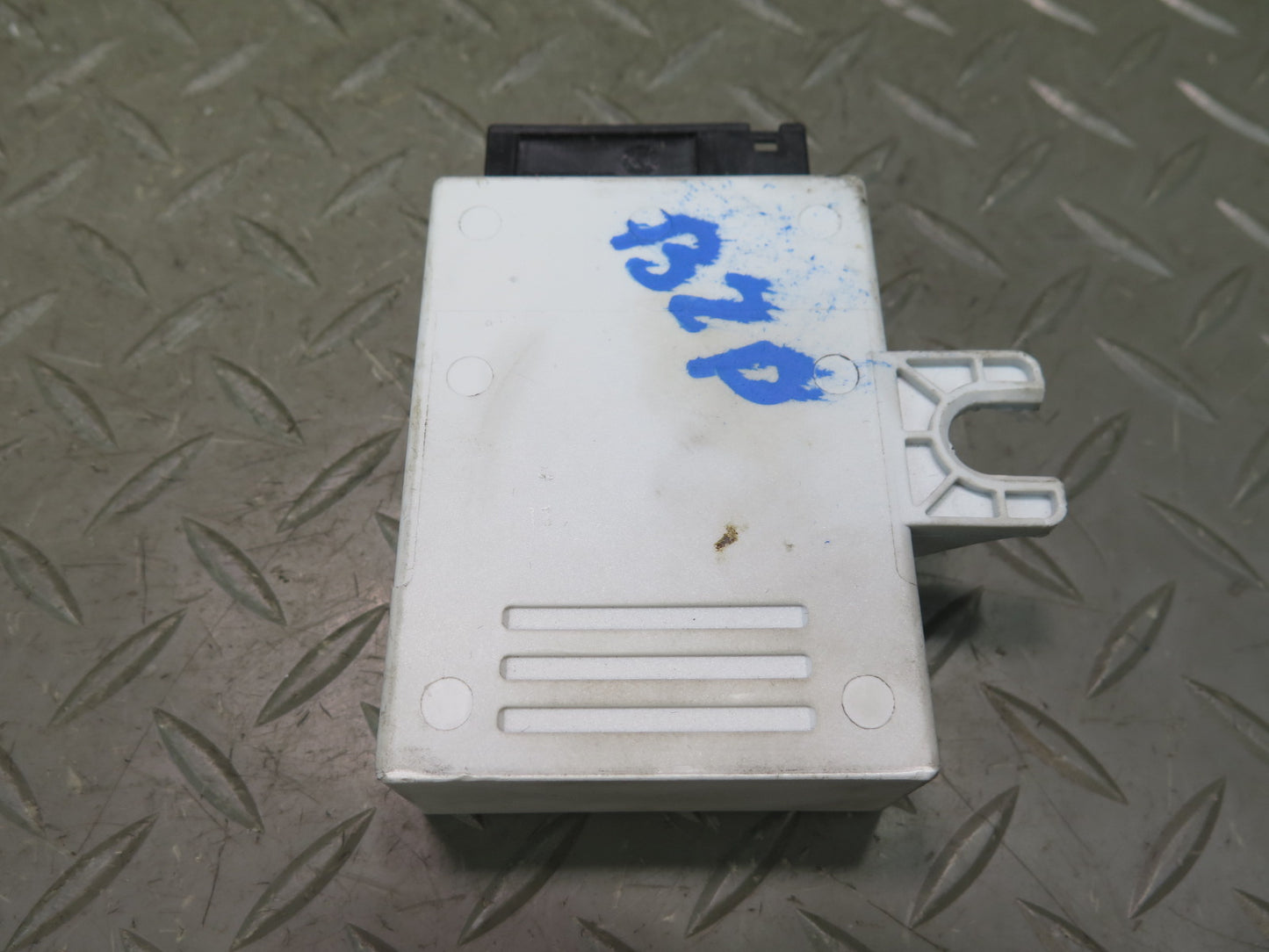 03-08 BMW E85 Z4 Convertible Folding TOP Roof Control Module 7199819 OEM