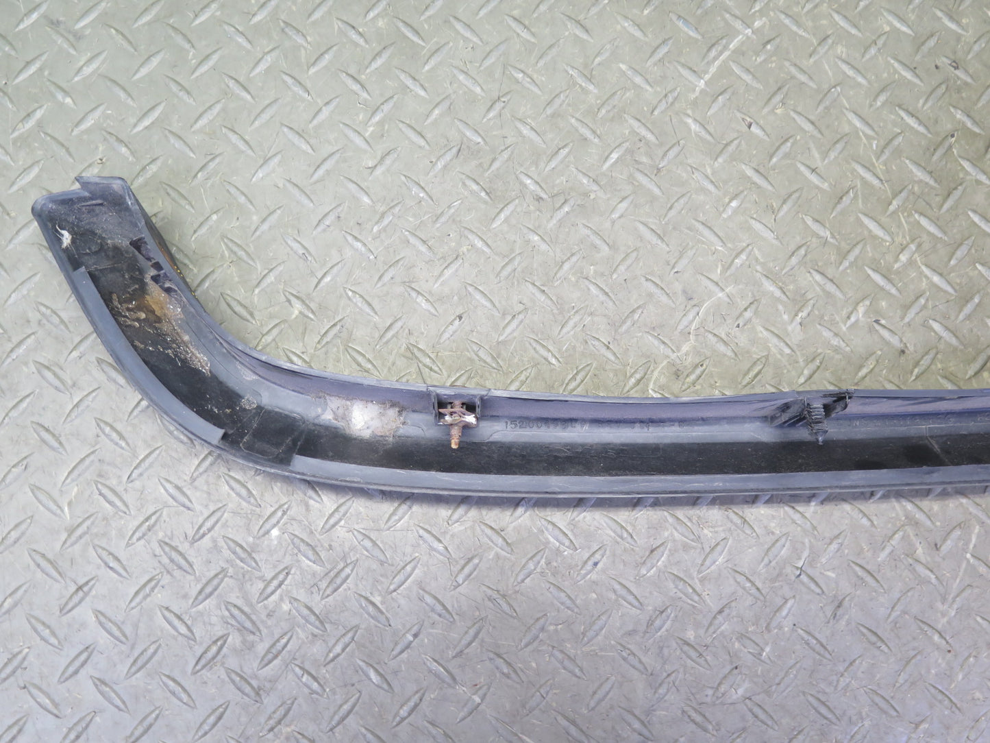 2003-2009 Hummer H2 Front Left Fender Flare Wheel Arch Molding 15200466