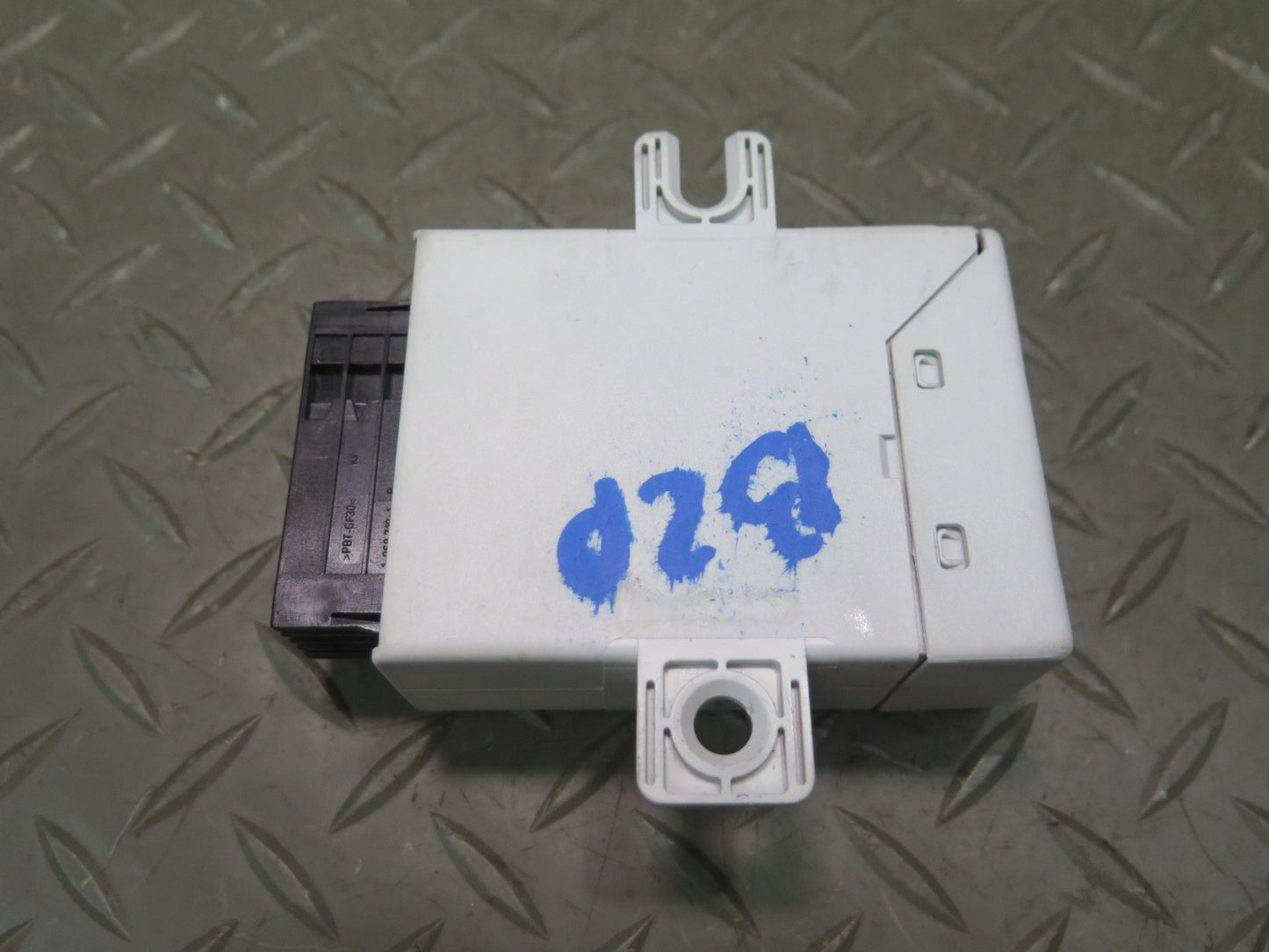 07-08 BMW E85 E86 Z4 3.0L 3.2L RDC TPMS Tire Pressure Monitor Sensor 6778390 OEM