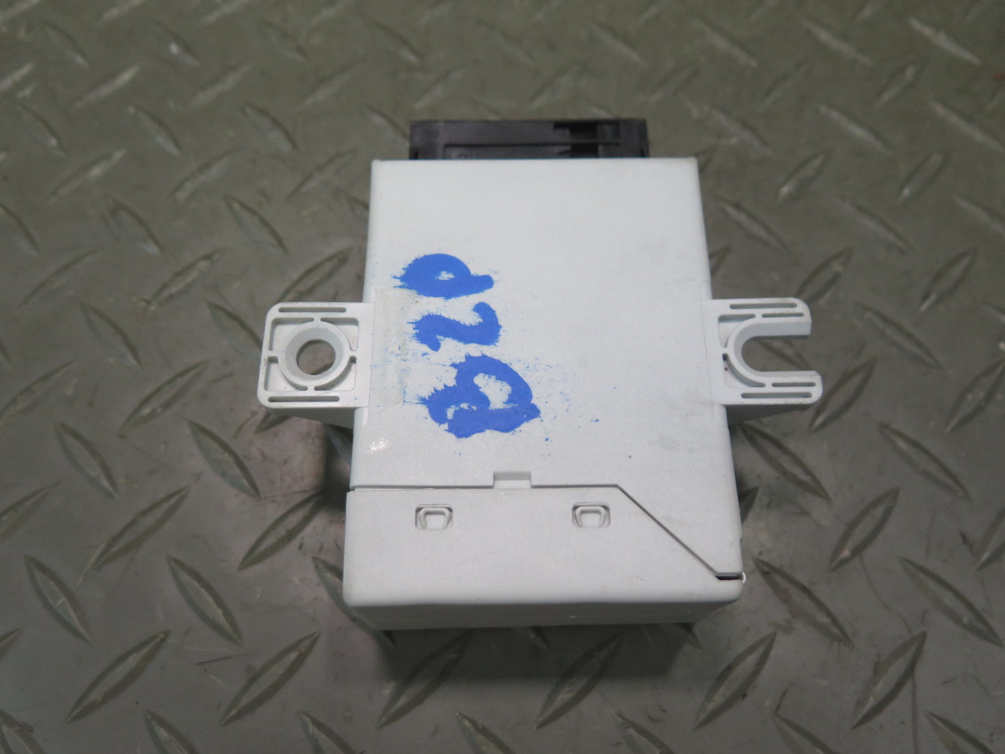 07-08 BMW E85 E86 Z4 3.0L 3.2L RDC TPMS Tire Pressure Monitor Sensor 6778390 OEM