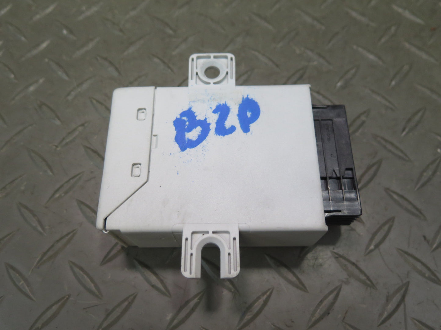 07-08 BMW E85 E86 Z4 3.0L 3.2L RDC TPMS Tire Pressure Monitor Sensor 6778390 OEM