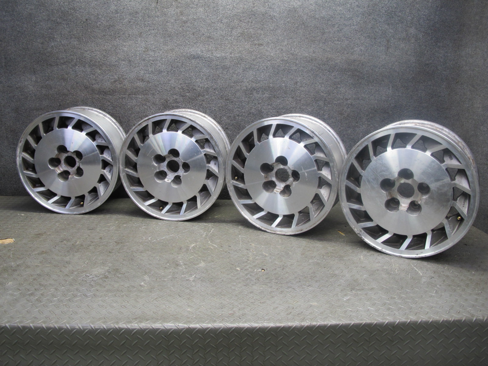 84-87 Nissan Z31 300ZX Turbo Set of 4 Factory R16 16