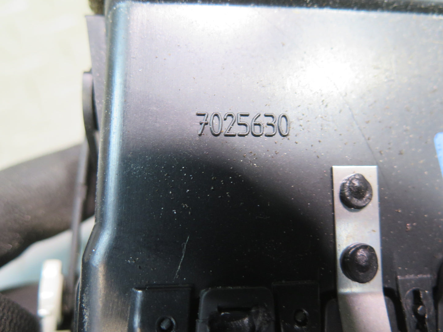 06-08 BMW E86 E85 Z4 Dash Center AC Heater Air Vent Black OEM