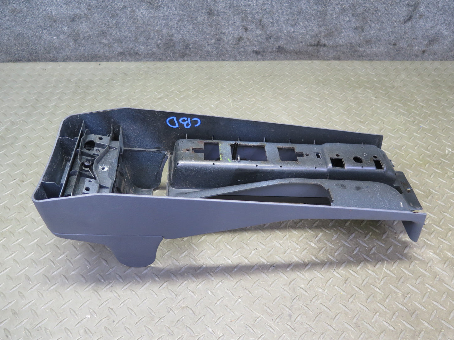 96-99 BMW E36 328iC Convertible Center Console Trim Cover Panel w CUP Holder OEM