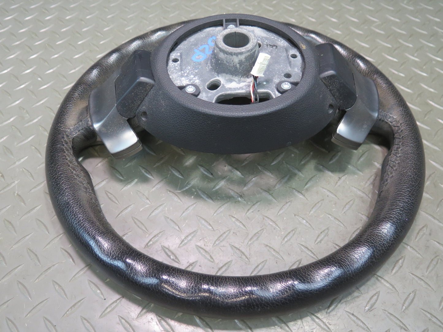 07-08 BMW E86 E85 Z4 A/T Leather Sport Multifunction Steering w Paddles OEM