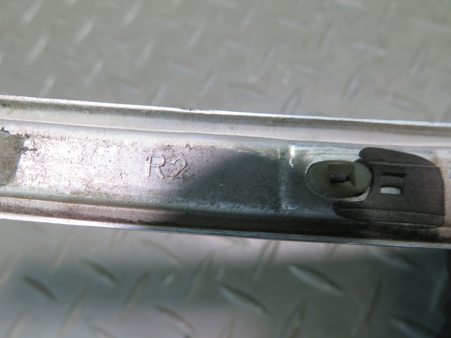 77-83 Mercedes W123 Sedan Rear Left Right Quarter C Pillar Trim Molding Set OEM