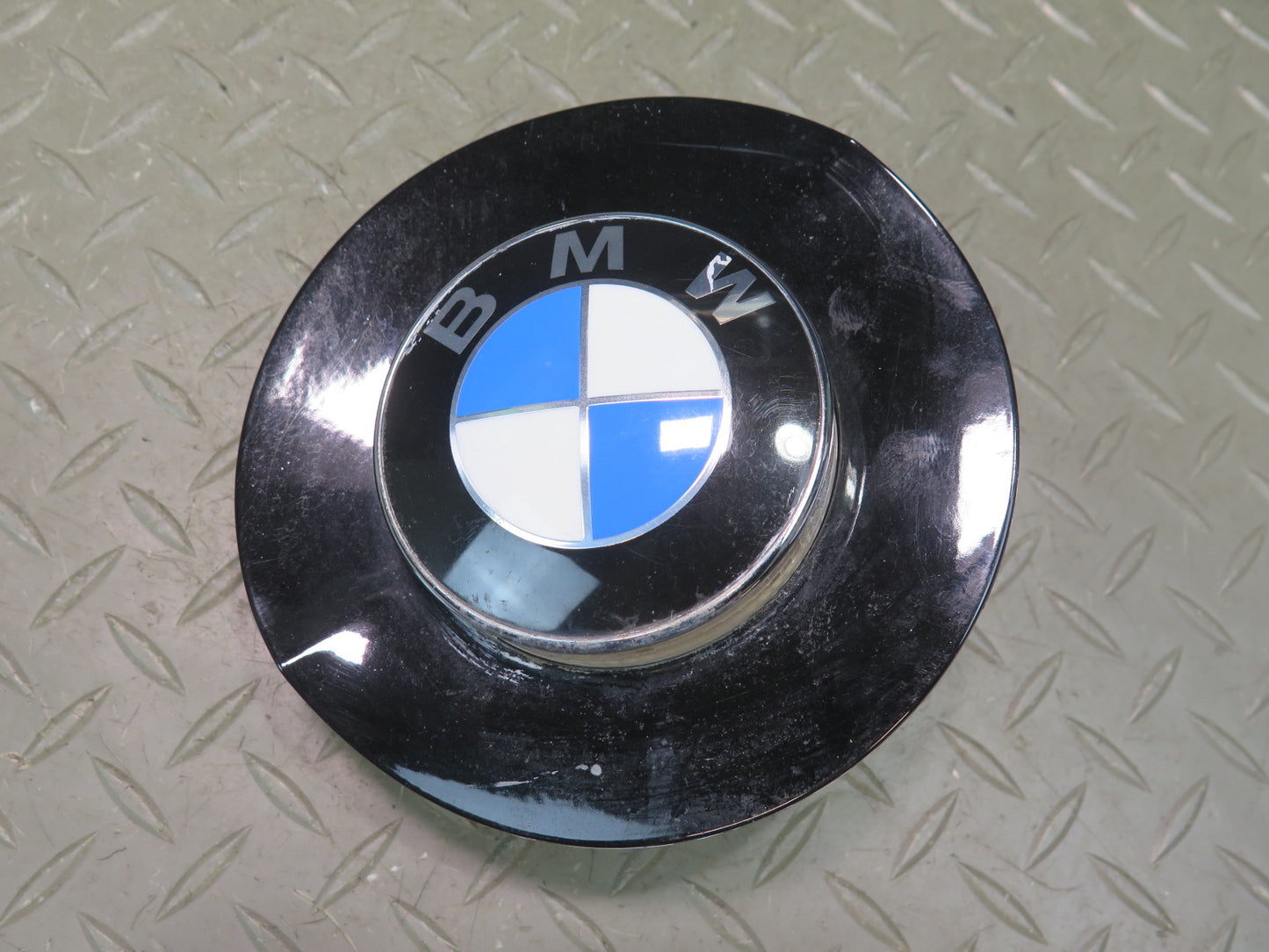 05-08 BMW E85 E86 Z4 Front Left & Right Fender Turn Signal Light Logo Set OEM