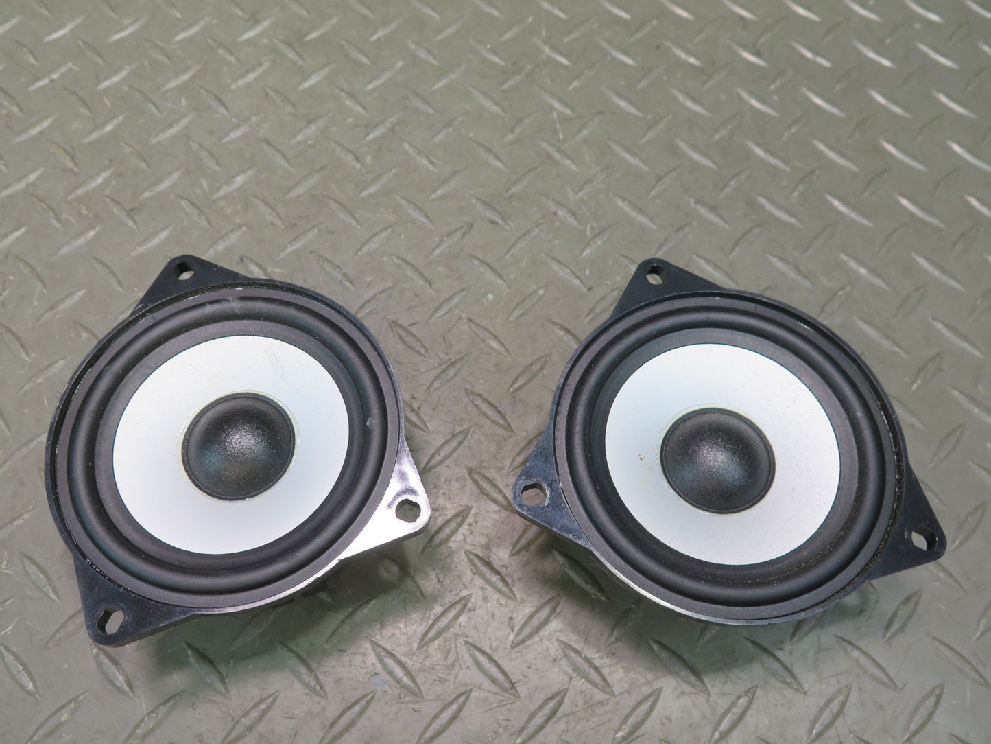 03-08 BMW Z4 E85 Set of 2 Front or Rear TOP Hi-fi MID Range Speaker OEM