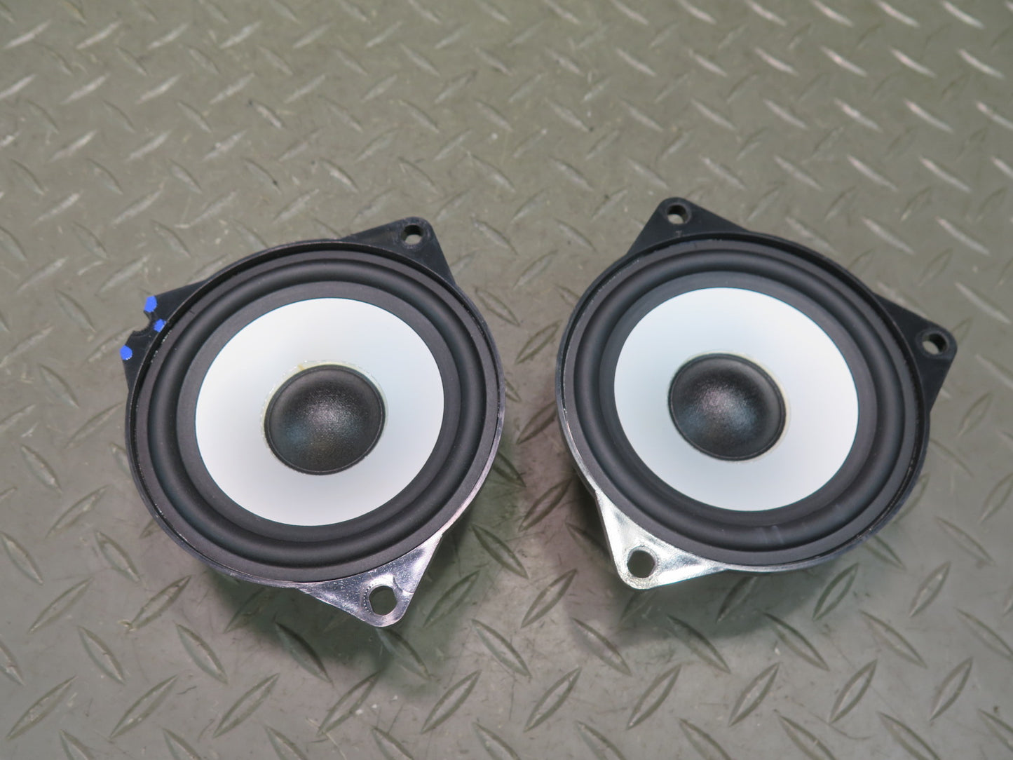 03-08 BMW E85 Z4 Set of 2 Front or Rear TOP Hi-fi MID Range Speaker OEM