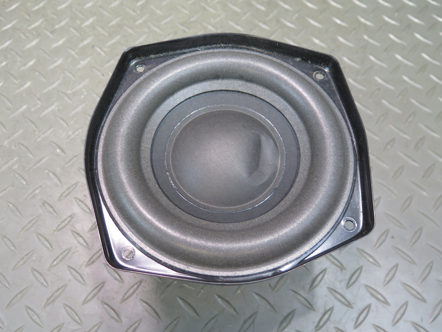 03-08 BMW E85 Z4 Set of 2 Rear TOP Hi-fi Subwoofer Speaker 6915841 OEM