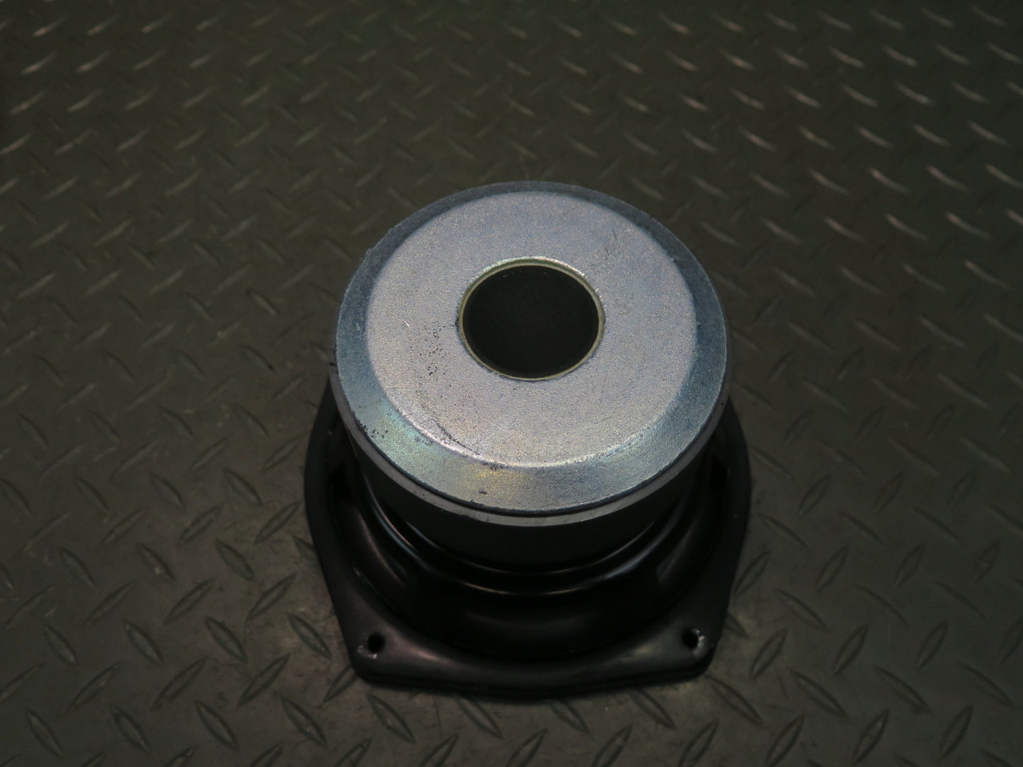 03-08 BMW E85 Z4 Set of 2 Rear TOP Hi-fi Subwoofer Speaker 6915841 OEM