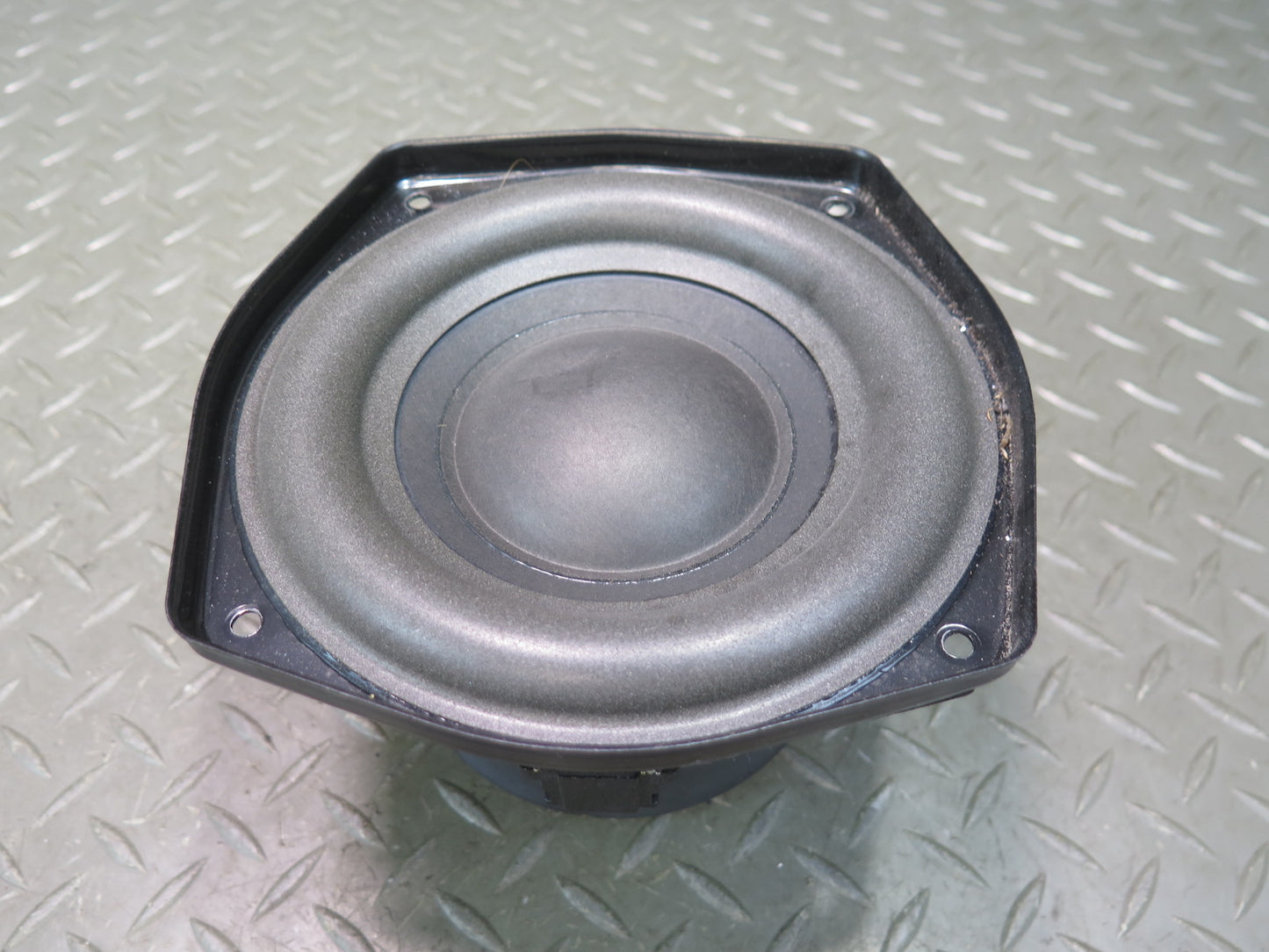 03-08 BMW E85 Z4 Set of 2 Rear TOP Hi-fi Subwoofer Speaker 6915841 OEM