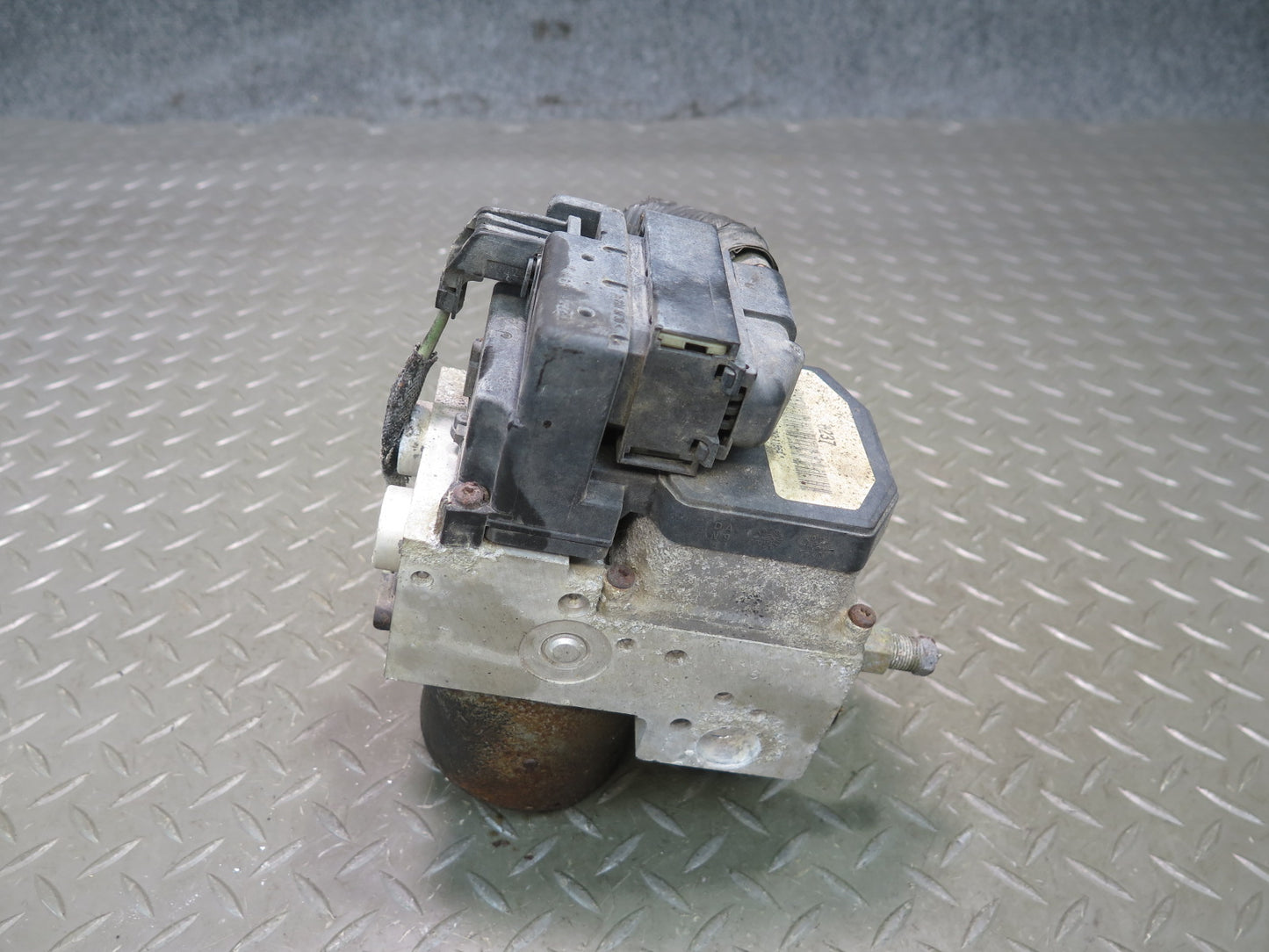 2003-2007 Hummer H2 Anti Lock Brake ABS Pump Module 0273004637