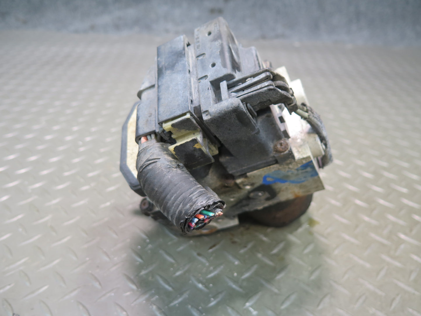 2003-2007 Hummer H2 Anti Lock Brake ABS Pump Module 0273004637