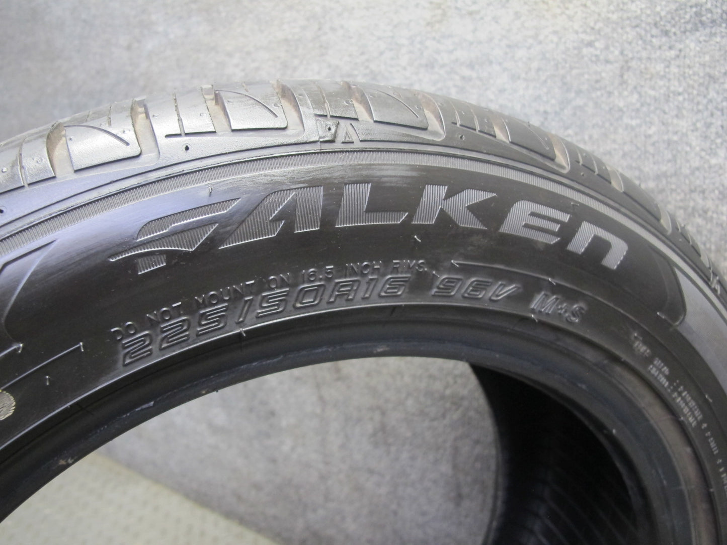 Set of 2 Falken Ziex ZE950 A/S Tire 225/50 R16 96V 3424 10/32 Tread