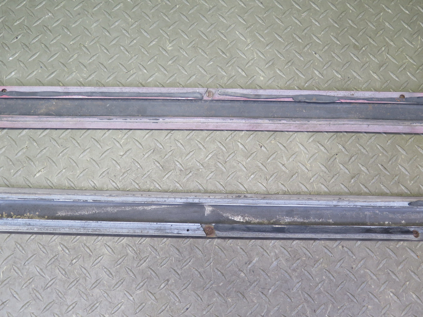 86-88 VW Scirocco MK2 16V 10pcs Left Right Door Body Fender Trim Molding Set OEM