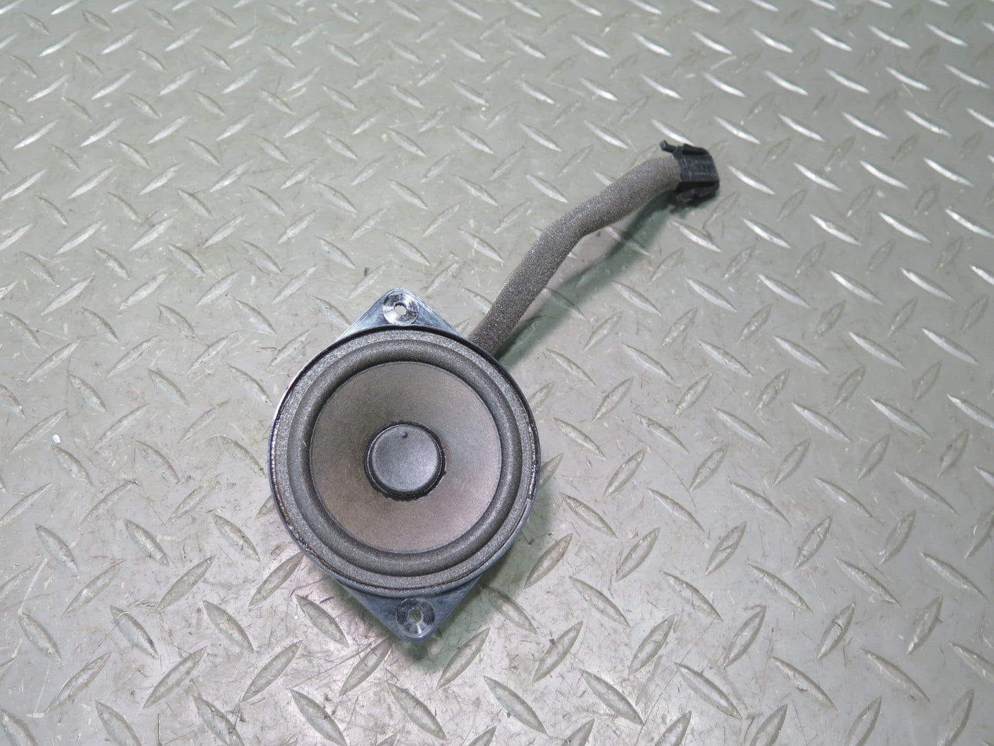 2006-2012 Bentley Flying Spur Rear Left & Right Side Door Audio Speaker Set