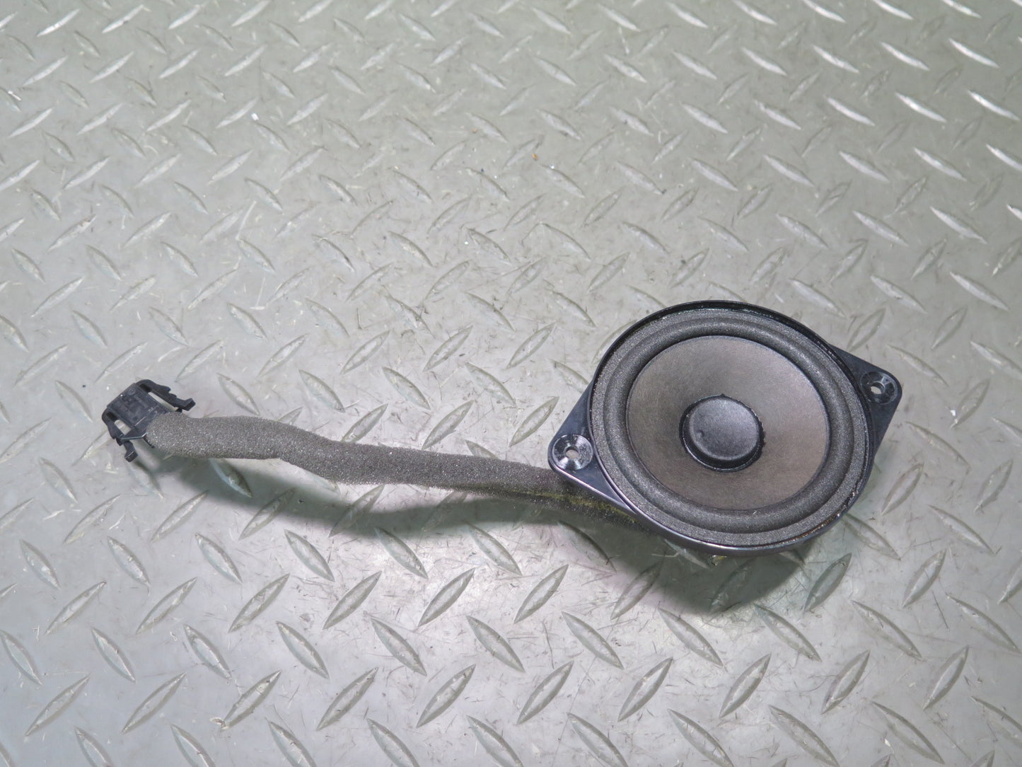 2006-2012 Bentley Flying Spur Rear Left & Right Side Door Audio Speaker Set