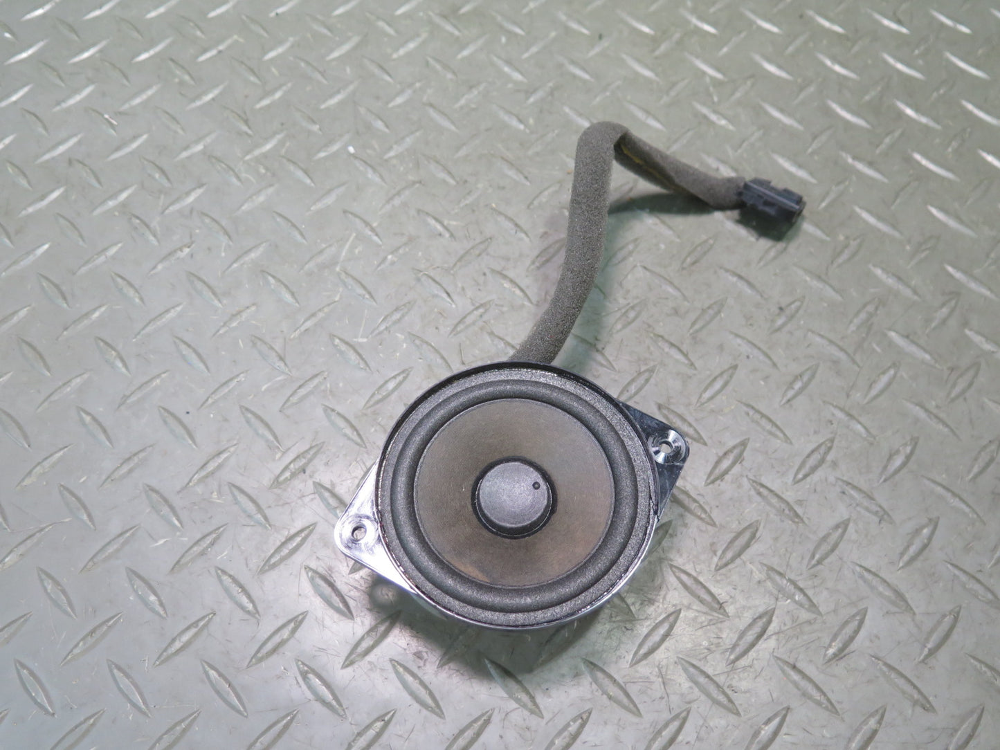 2006-2012 Bentley Flying Spur Rear Left & Right Side Door Audio Speaker Set