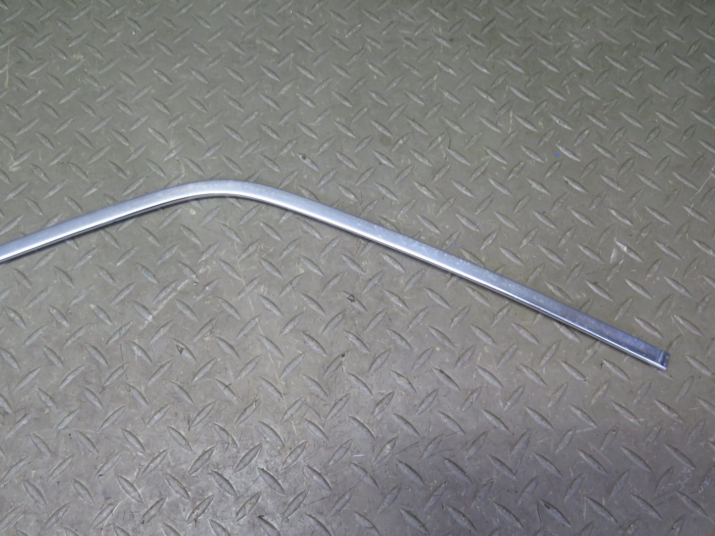 74-83 Mercedes W123 Front Right Door Window Chrome Trim Cover Molding Set OEM