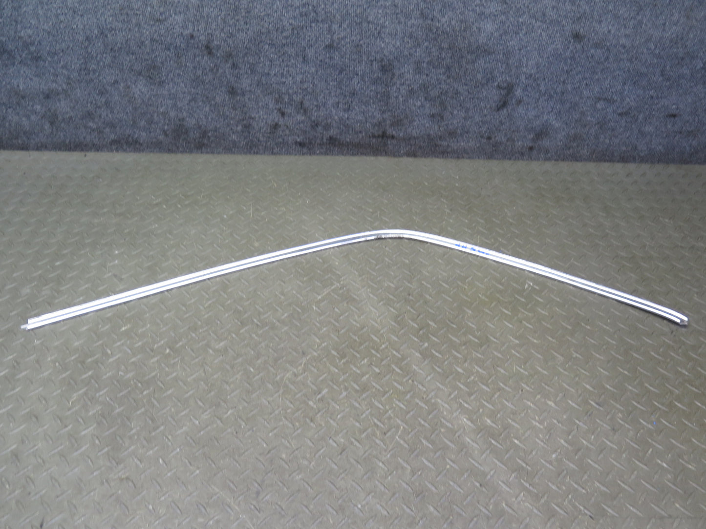 74-83 Mercedes W123 Rear Right Door Window Chrome Trim Cover Molding Set OEM