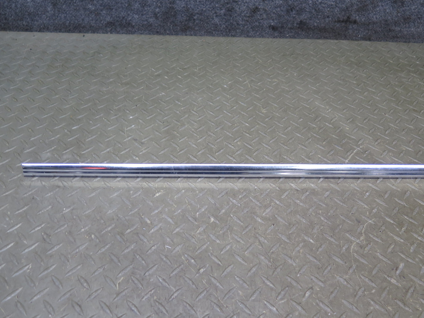 74-83 Mercedes W123 Rear Right Door Window Chrome Trim Cover Molding Set OEM