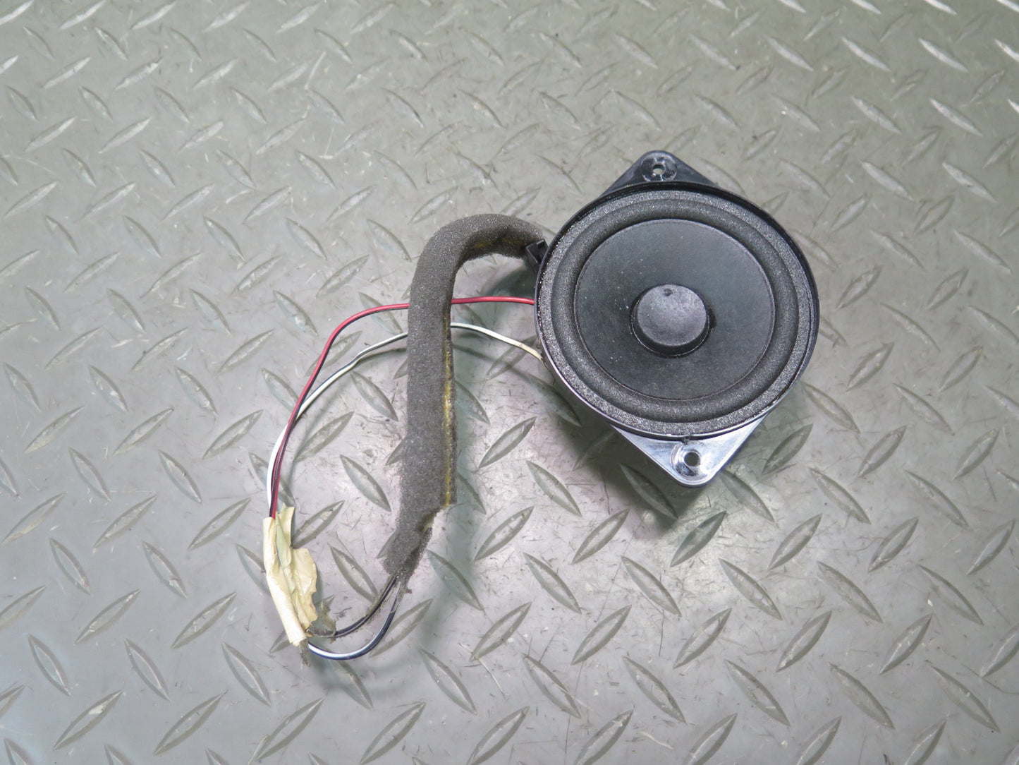 2006-2012 Bentley Flying Spur Front Left & Right Side Door Audio Speaker Set