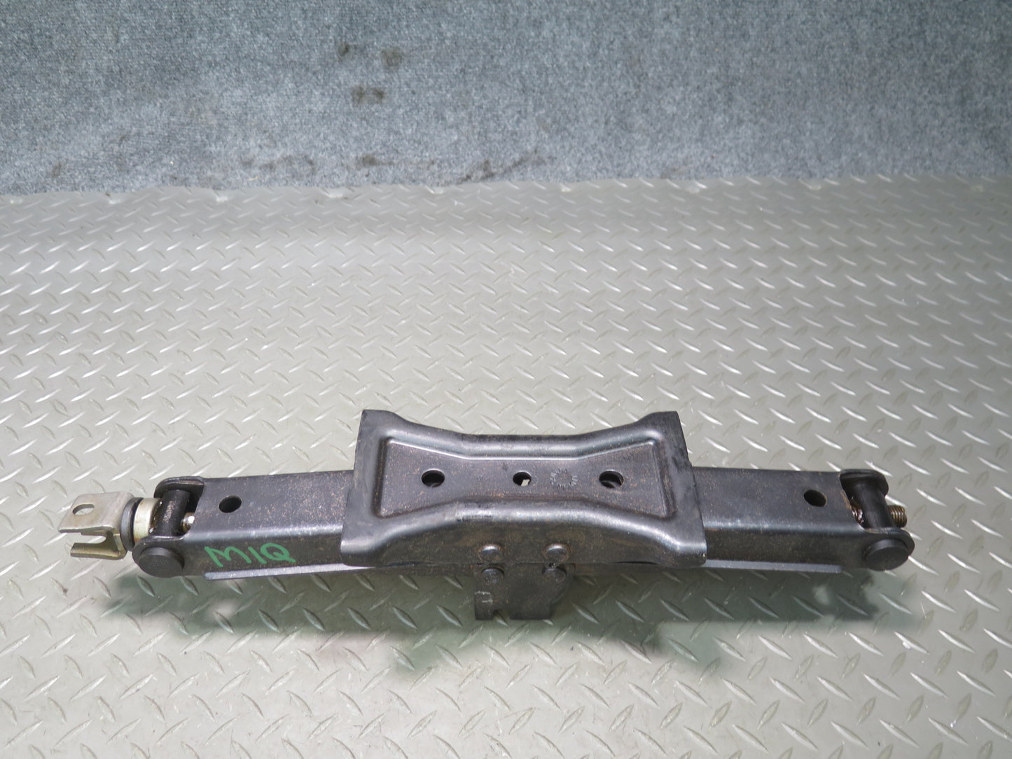 2013-2017 Infiniti JX35 QX60 Emergency Spare Tire Jack Hook EYE Tool Set