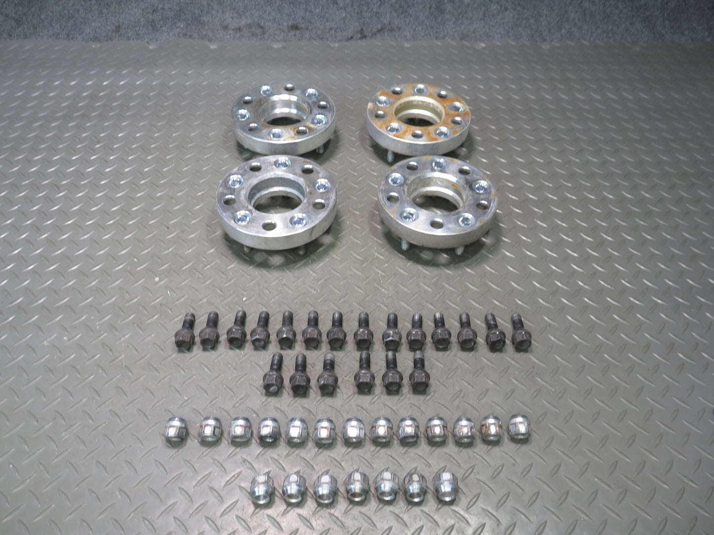 03-08 BMW E85 E86 Z4 Set of 4 Hubcentric Wheel Spacer 25MM 5x120 w Bolts