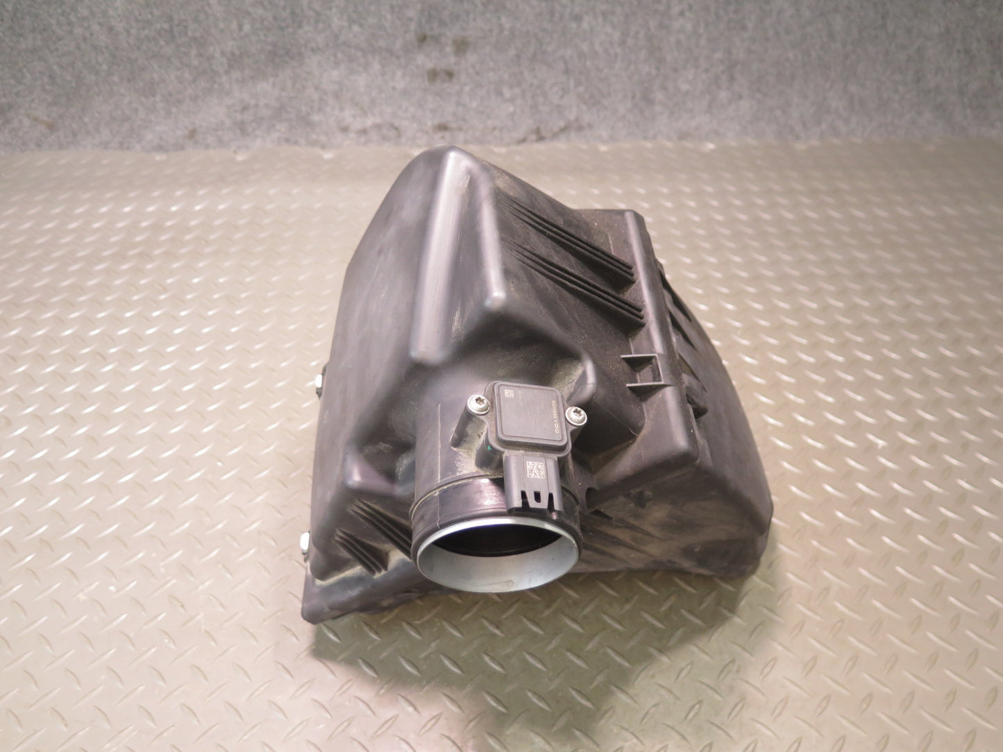 06-08 BMW E85 Z4 3.0L Air Intake Cleaner Filter Box w MAF Sensor OEM