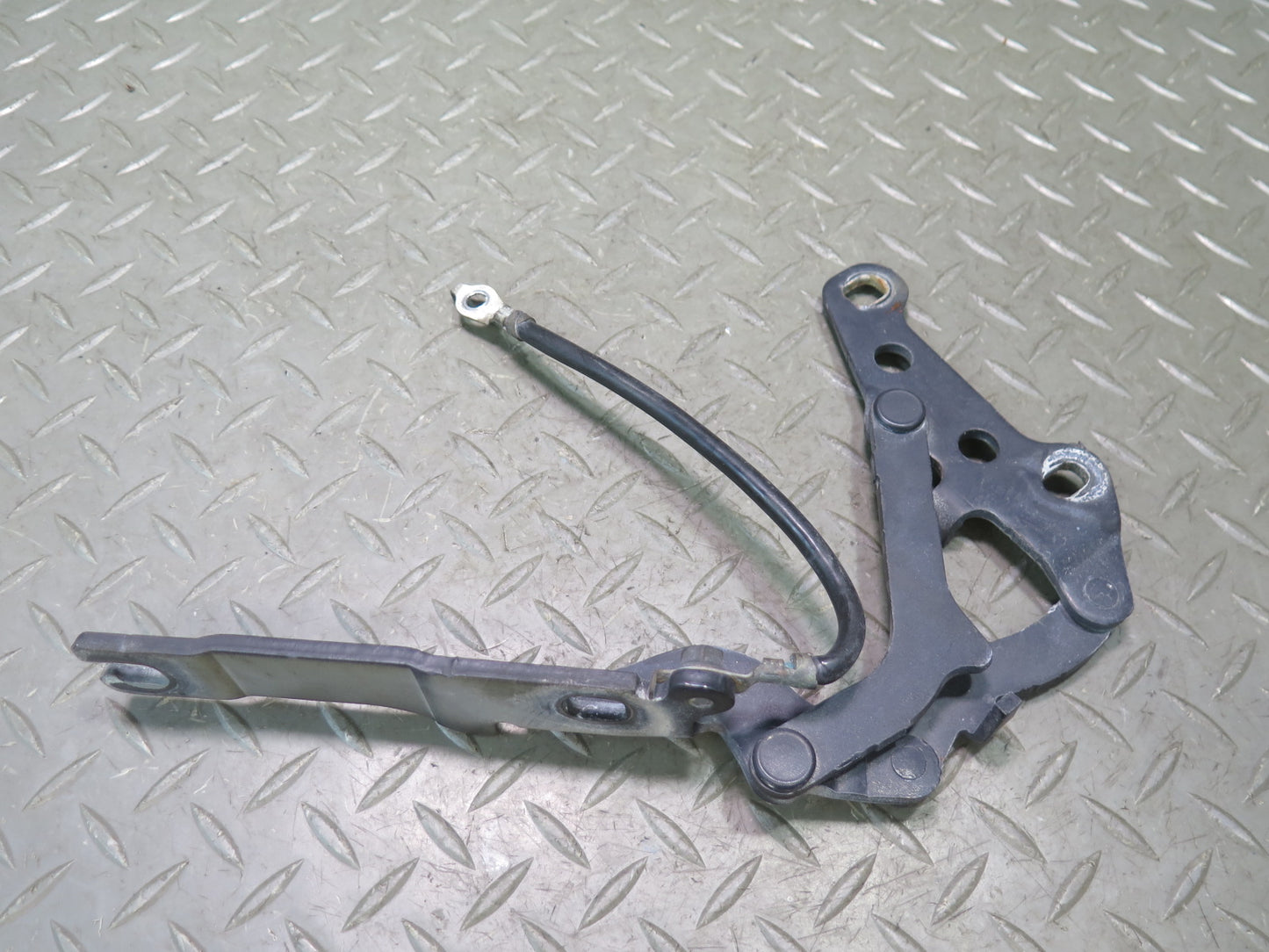 03-08 BMW E86 E85 Z4 Set of 2 Front Left & Right Hood Bonnet Hinge Schwarz OEM