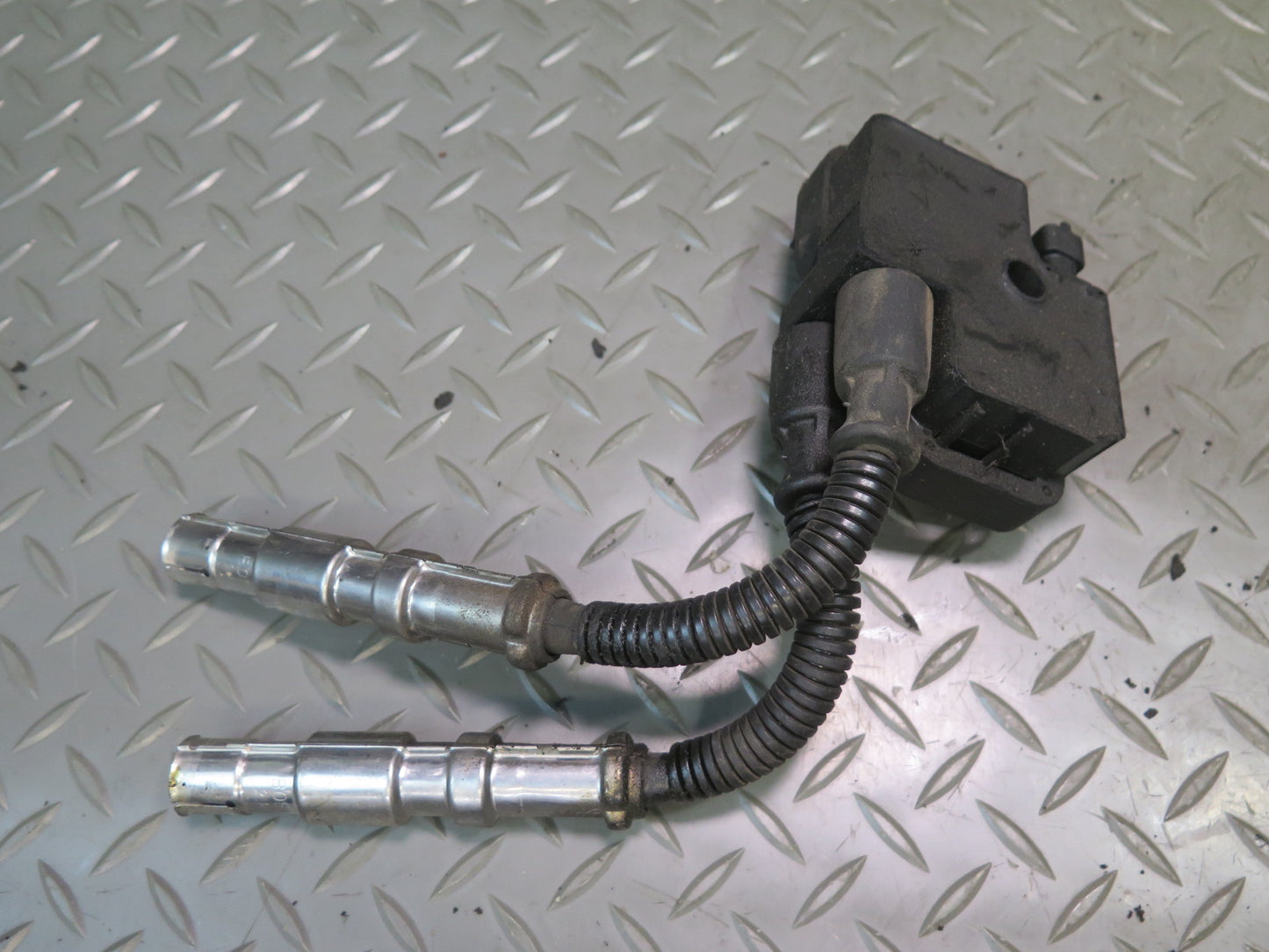 99-02 Mercedes R129 SL500 M113.961 Set of 8 Engine Ignition Coil OEM