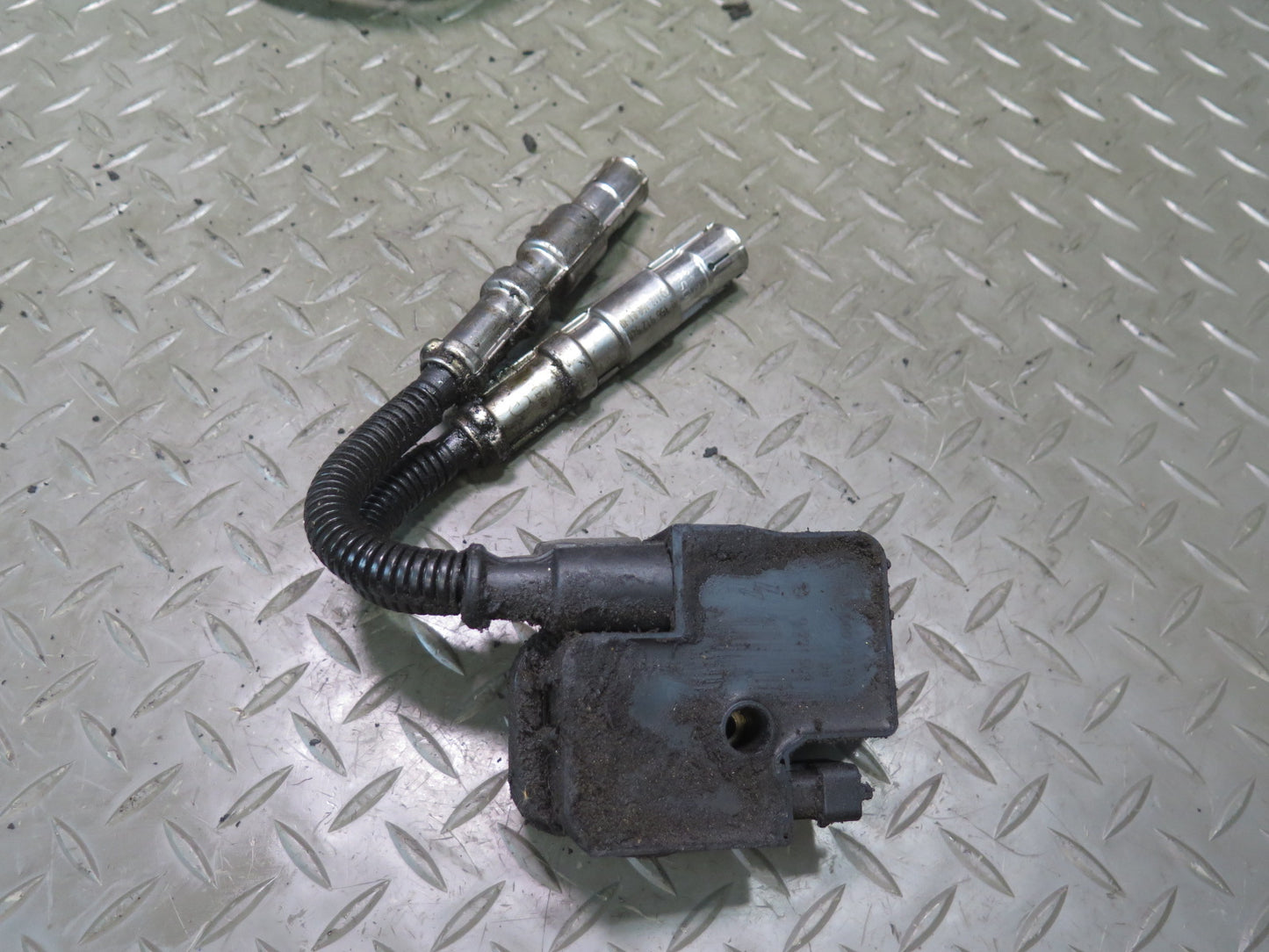 99-02 Mercedes R129 SL500 M113.961 Set of 8 Engine Ignition Coil OEM