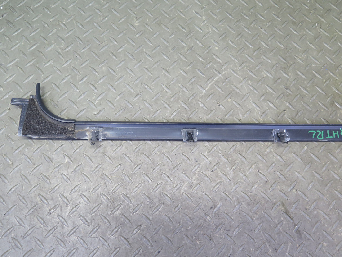 2003-2009 Hummer H2 Rear Left Window Outer Inner Weatherstrip Rubber Seal Set
