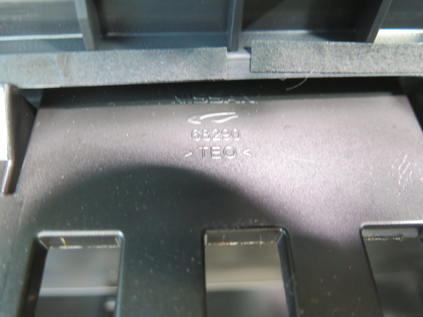 2013-2016 Infiniti JX35 QX60 Dash Instrument Panel Front Right Trim Cover Panel