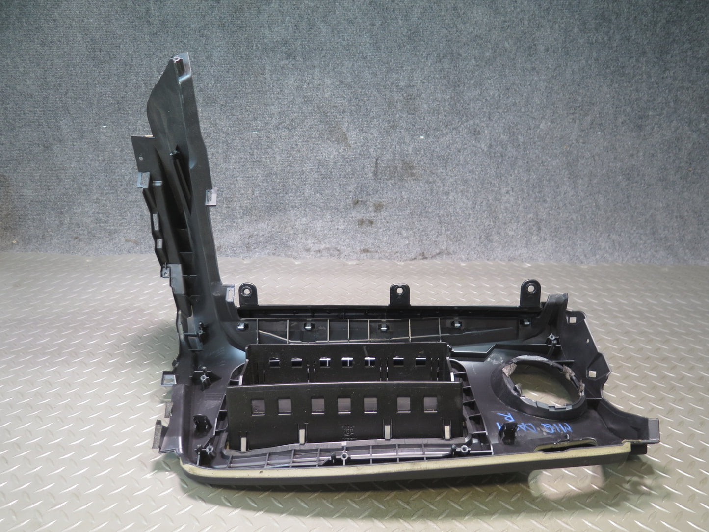 2013-2016 Infiniti JX35 QX60 Dash Instrument Panel Front Right Trim Cover Panel